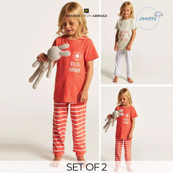 Juniors  T-shirt and Pyjamas - Set of 4